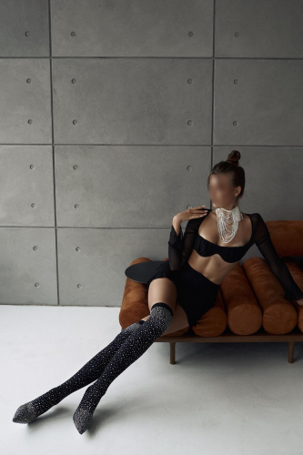 Проститутка Питера Кристина Брюнетка c 3 размером груди у метро Кировский Завод Санкт-Петербург Фото-3