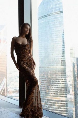 Индивидуалка СПб Александра Брюнетка c 3 размером груди у метро Сенная Площадь Санкт-Петербург Фото-4